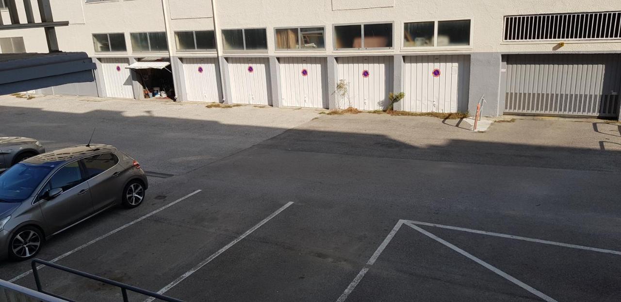Le Neulos, T2 40m2 Avec Garage Prive, 150 M De La Mer, Avenue Roussillon Canet-plage * Canet-en-Roussillon