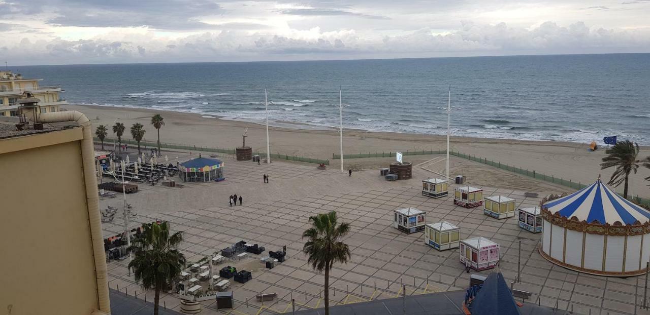 Le Neulos, T2 40m2 Avec Garage Prive, 150 M De La Mer, Avenue Roussillon Canet-plage Apartment *