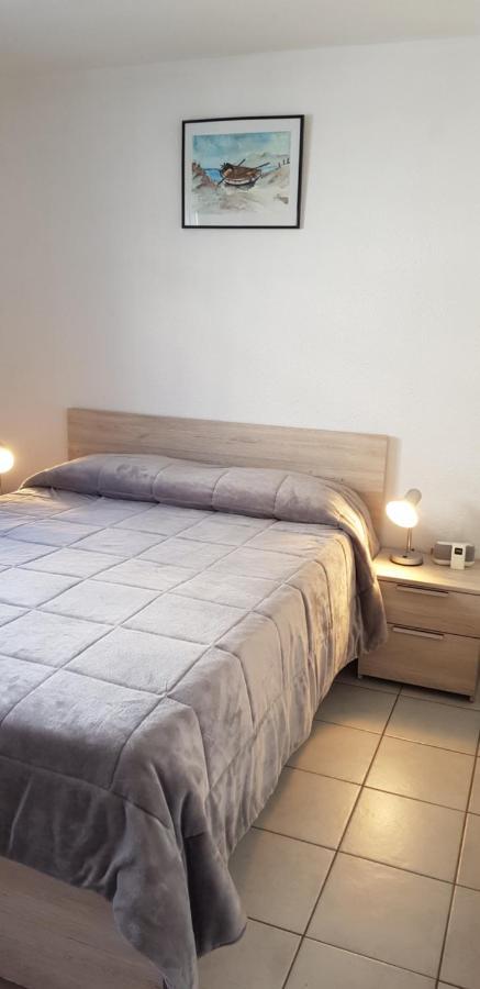Le Neulos, T2 40m2 Avec Garage Prive, 150 M De La Mer, Avenue Roussillon Canet-plage