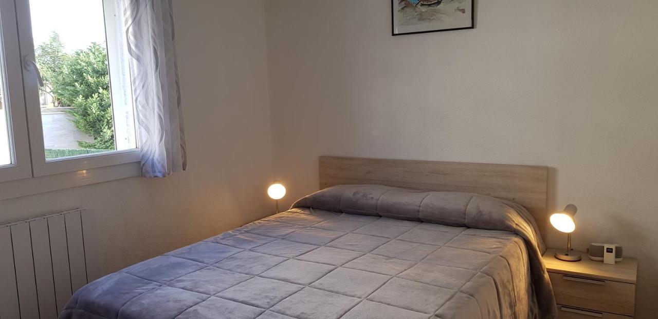 Le Neulos, T2 40m2 Avec Garage Prive, 150 M De La Mer, Avenue Roussillon Canet-plage Apartment Canet-en-Roussillon