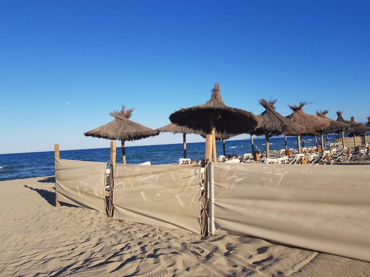 Le Neulos, T2 40m2 Avec Garage Prive, 150 M De La Mer, Avenue Roussillon Canet-plage Apartment *