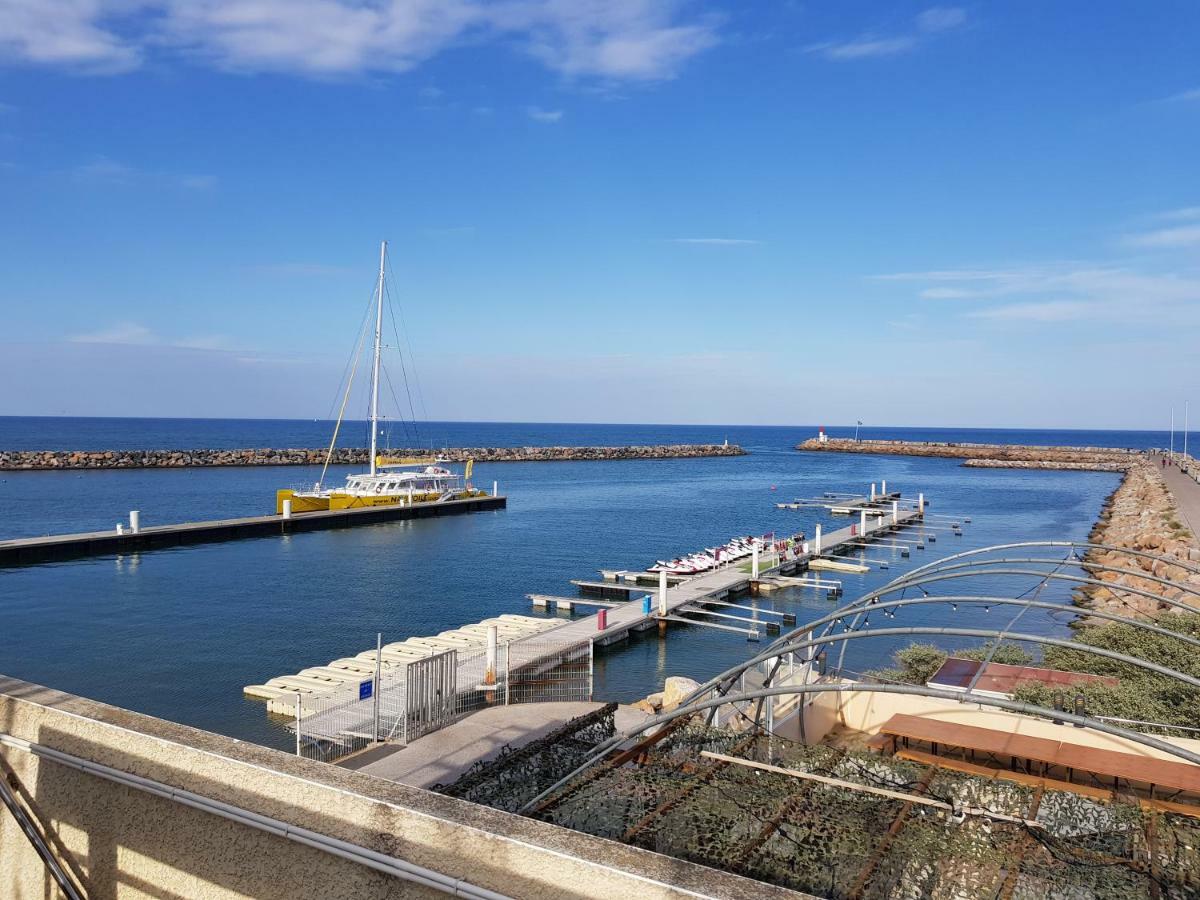 Le Neulos, T2 40m2 Avec Garage Prive, 150 M De La Mer, Avenue Roussillon Canet-plage *